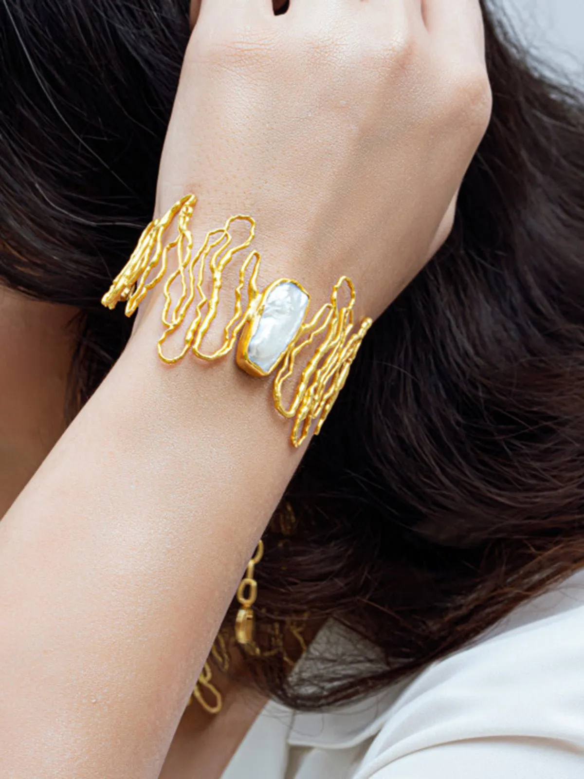 MOKUZAI Signata Bracelet Gold Tone