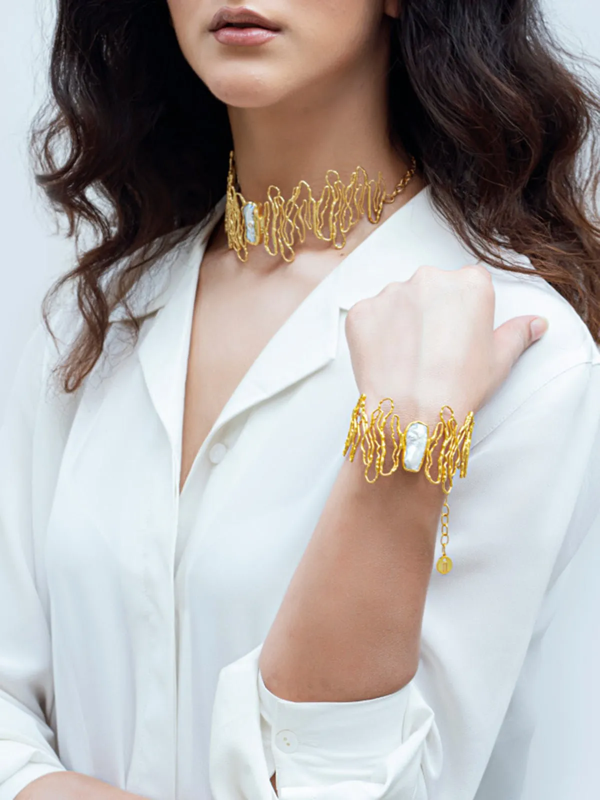 MOKUZAI Signata Bracelet Gold Tone