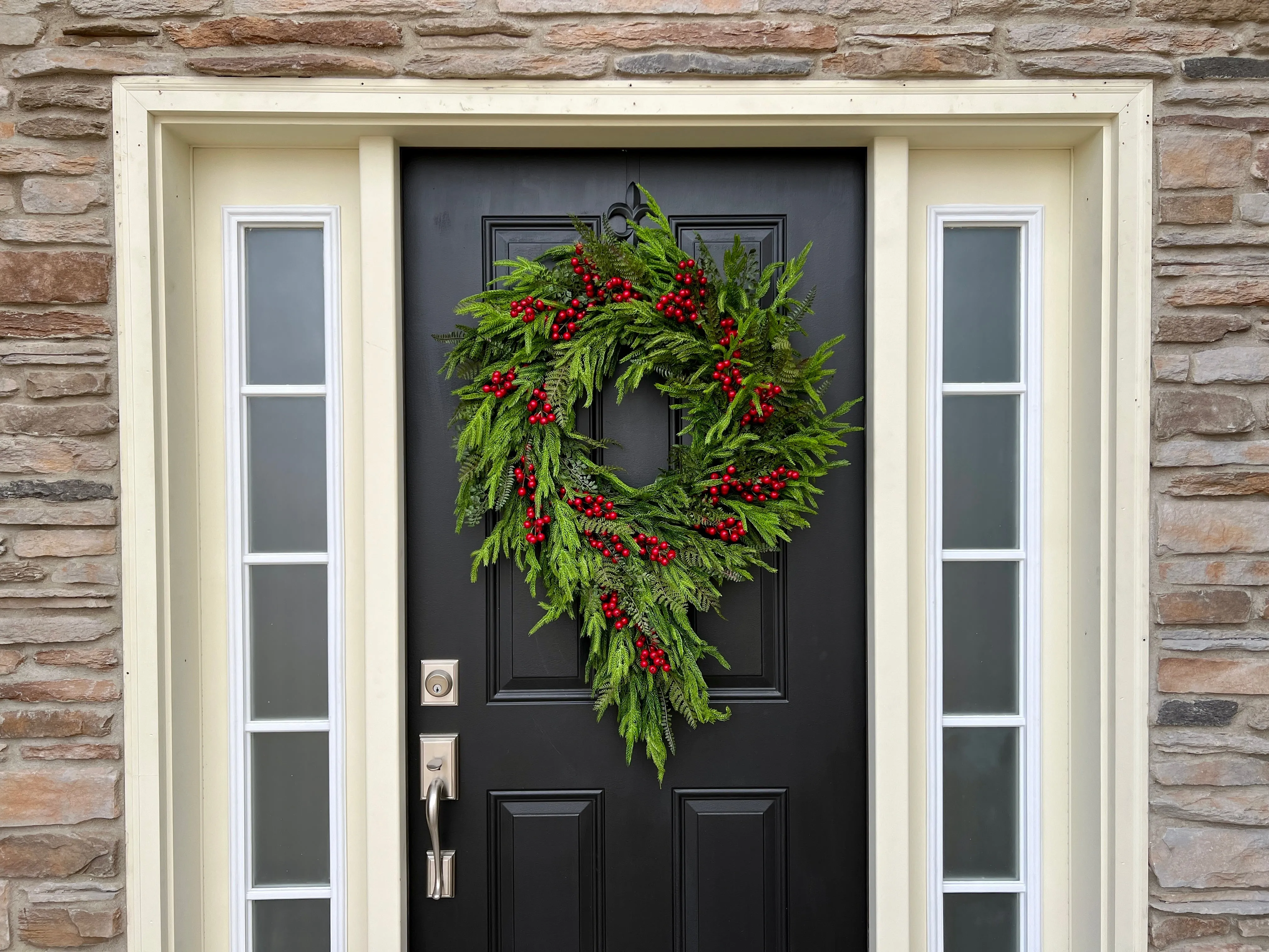 Outdoor Norfolk Pine & Red Berry Cascading Wreath