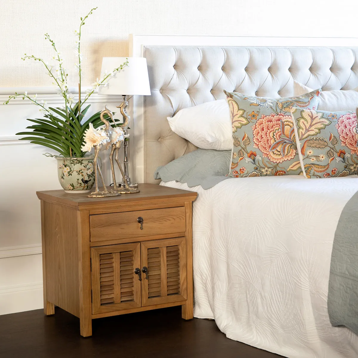 Palm Leaf Bedspread (White)