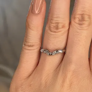 "Sofi" Foliage Marquise and Round Brilliant Cut 0.25ct Diamond Eternity Ring ET60